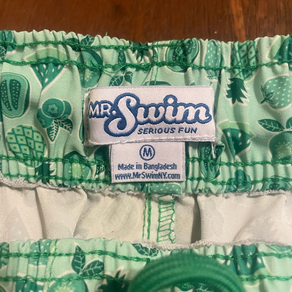 NWOT, Mr swim trunks, size M, green - Picture 4 of 6